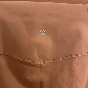 Athleta Salutation Stash Pocket Leggings